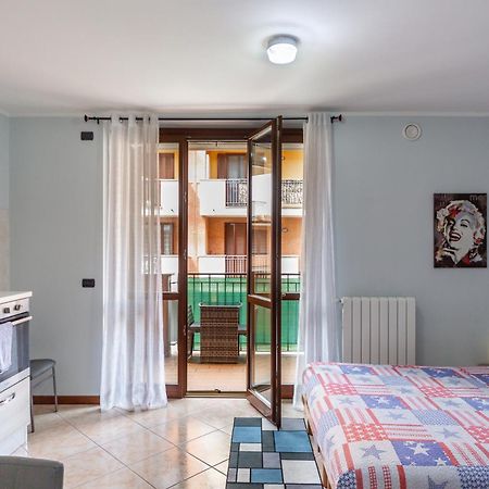 El Sol Residence - Modern House Near Milan Dresano Esterno foto
