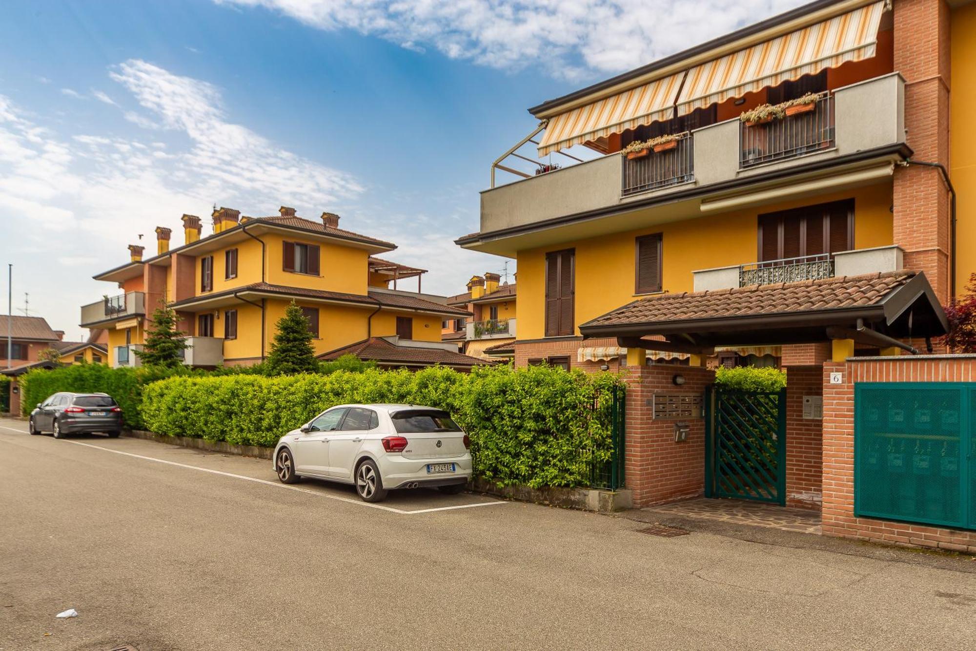 El Sol Residence - Modern House Near Milan Dresano Esterno foto